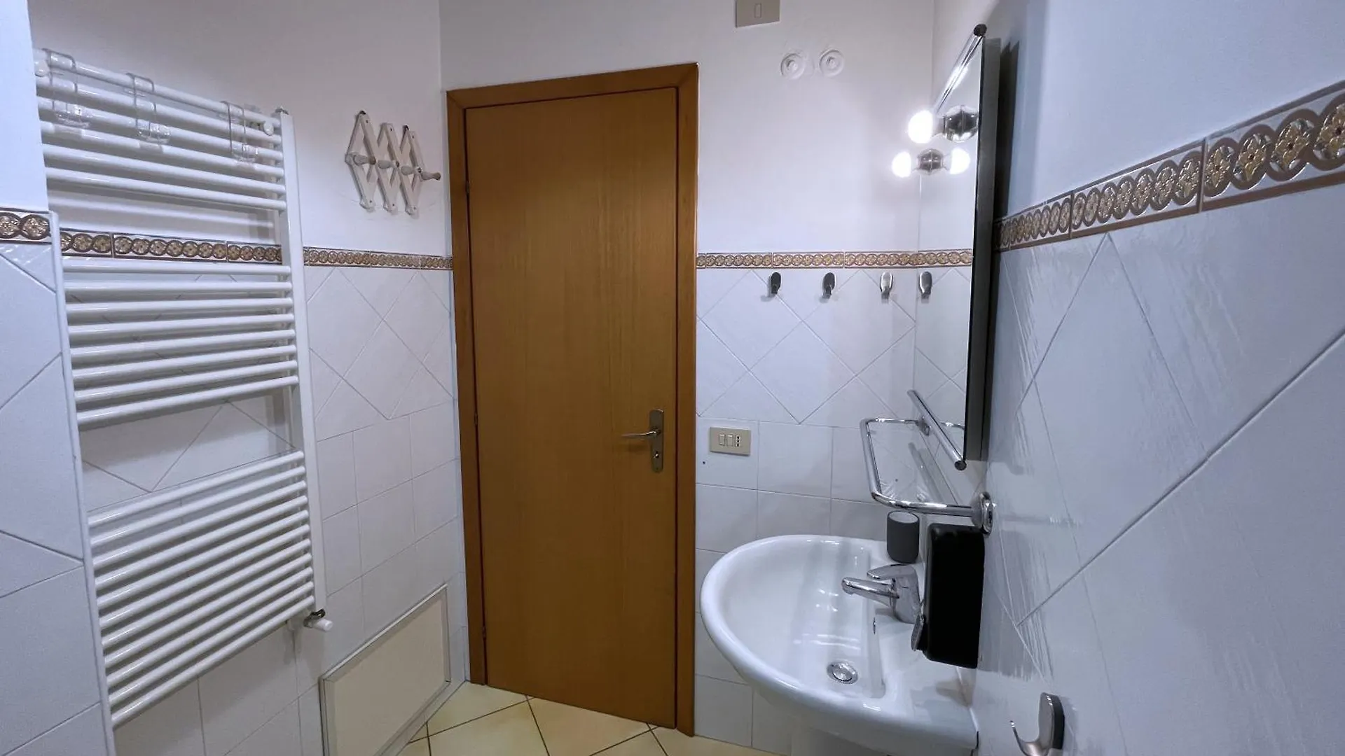 Casa Velasquez Apartment Palermo 0*,  Italy